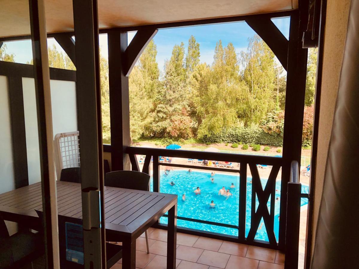 Bel Appartement Cosy En Residence Avec Piscine Deauville Luaran gambar