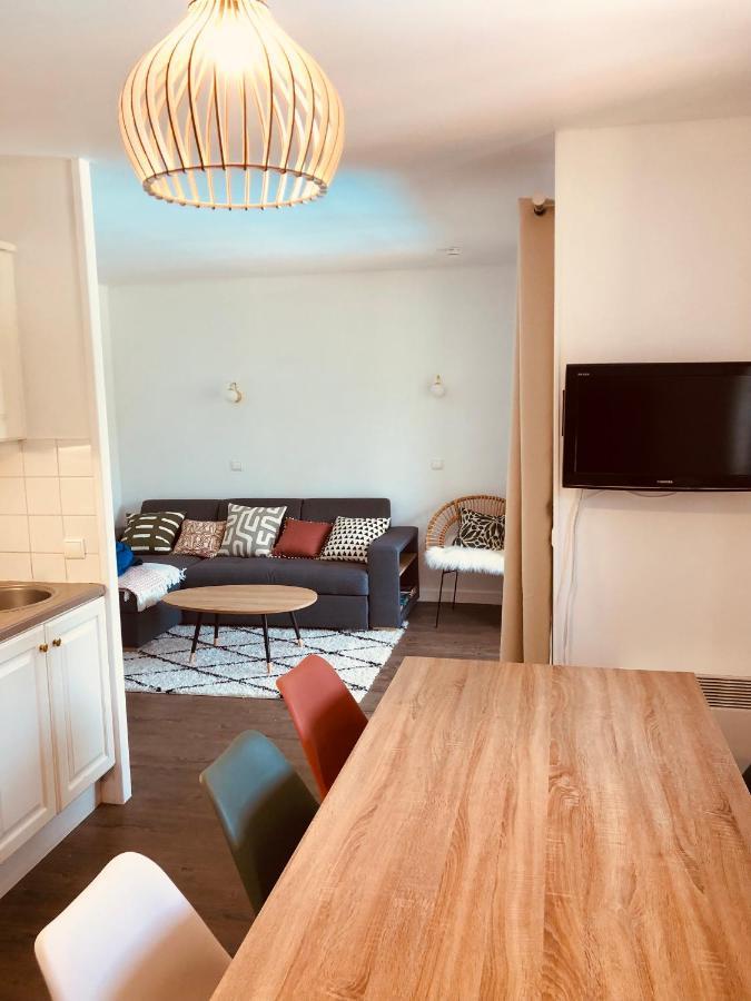 Bel Appartement Cosy En Residence Avec Piscine Deauville Luaran gambar